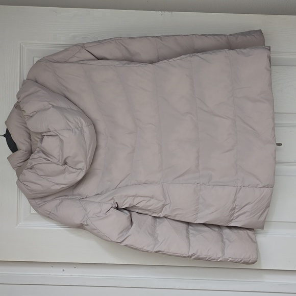 32 HEAT ~ Women's Cream Puffer Jacket - Picture 2 of 3